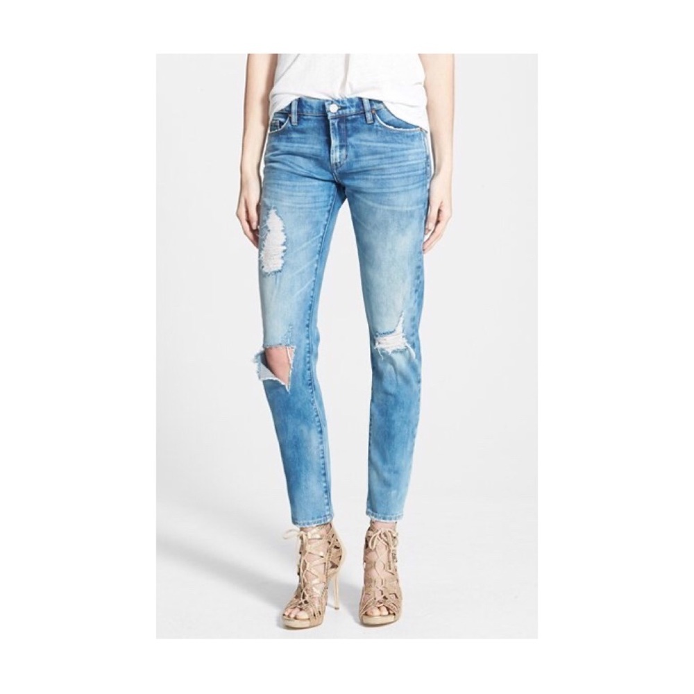 Blank NYC Good Vibes Distressed Skinny Jeans